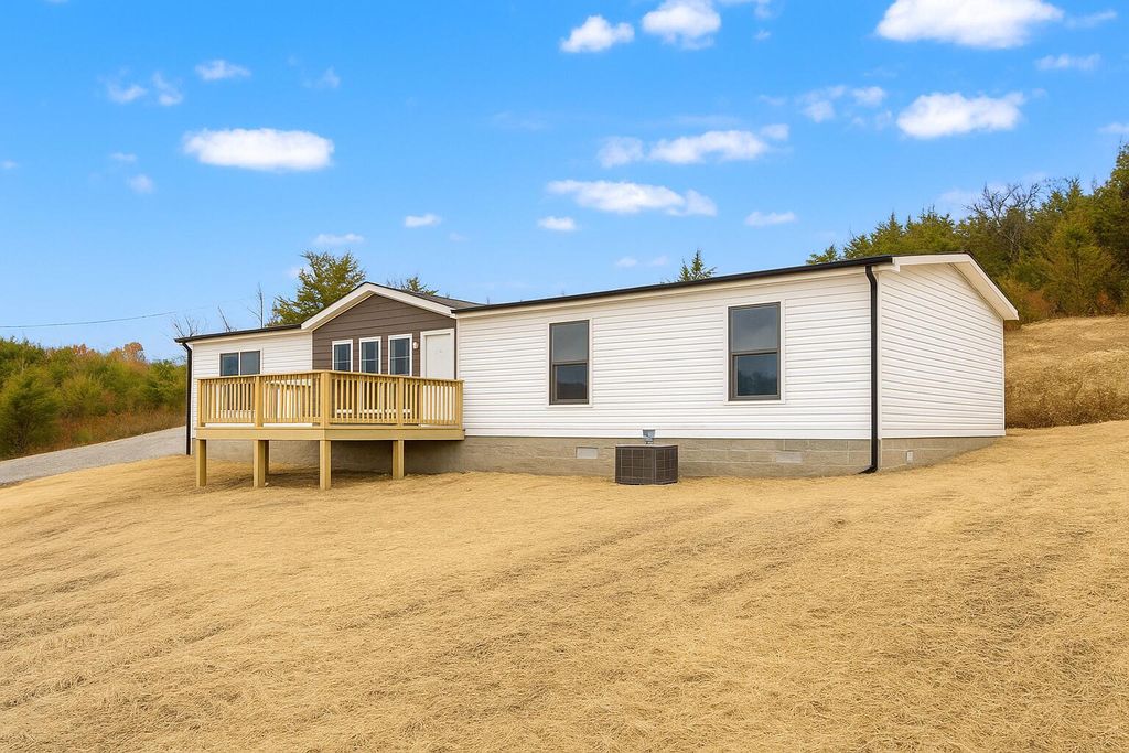 5630 Corinth Road, Berry, KY 41003