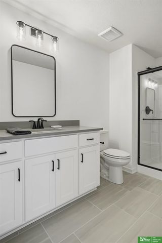 5713 N 198th Street, Elkhorn, NE 68022