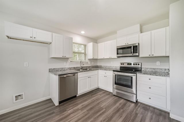 5430 E Houston Road, Houston, TX 77028