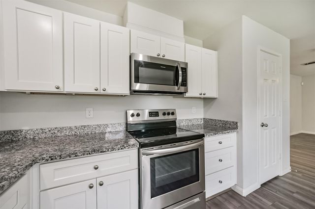 5430 E Houston Road, Houston, TX 77028