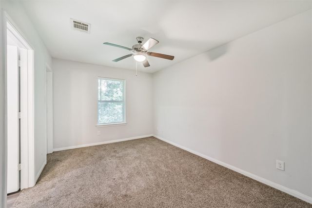 5430 E Houston Road, Houston, TX 77028