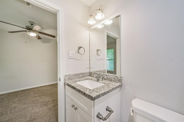 5430 E Houston Road, Houston, TX 77028