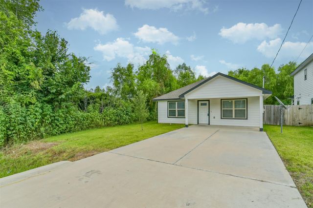 5430 E Houston Road, Houston, TX 77028