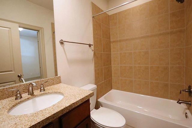 1921 Summer Street, Houston, TX 77007
