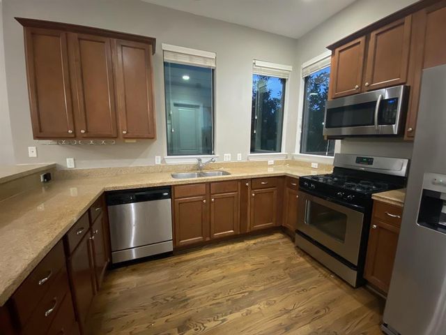 1921 Summer Street, Houston, TX 77007