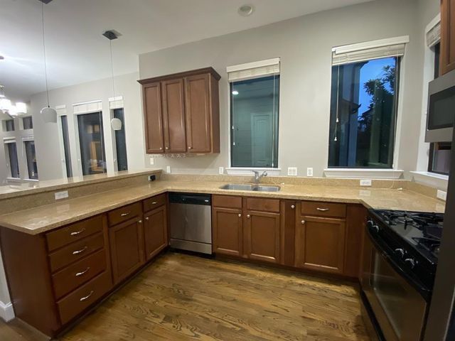 1921 Summer Street, Houston, TX 77007