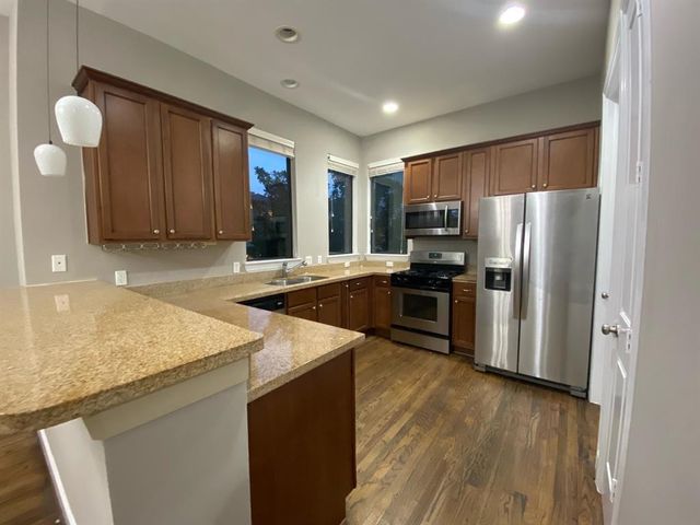 1921 Summer Street, Houston, TX 77007