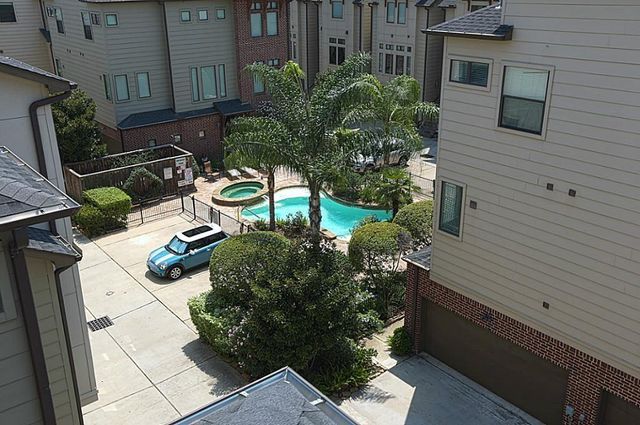1921 Summer Street, Houston, TX 77007