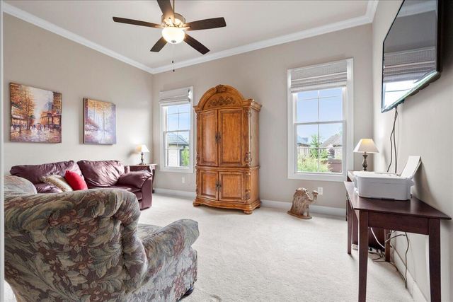 2428 Lorenzo Way, Lexington, KY 40509