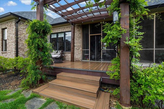 2428 Lorenzo Way, Lexington, KY 40509