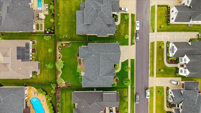 2428 Lorenzo Way, Lexington, KY 40509