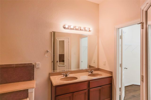 1327 Maple Ace Drive, Katy, TX 77493