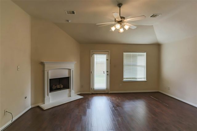 1327 Maple Ace Drive, Katy, TX 77493