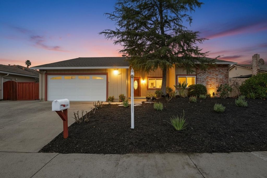 Image 1 of property listing at 3211 3211 De Anza Pl, San Ramon, CA 94583