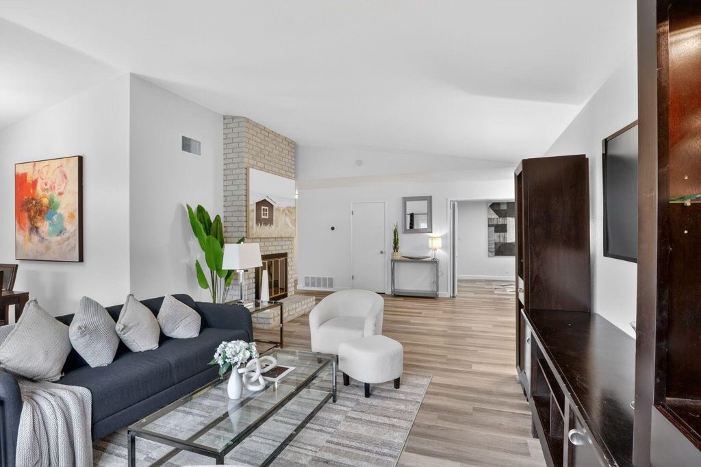 Image 7 of property listing at 3211 3211 De Anza Pl, San Ramon, CA 94583