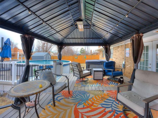 815 Dorchester Drive, Yukon, OK 73099