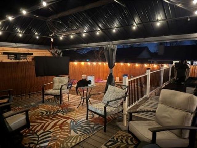 815 Dorchester Drive, Yukon, OK 73099