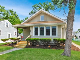 829 Blackhawk Boulevard, South Beloit, IL 61080