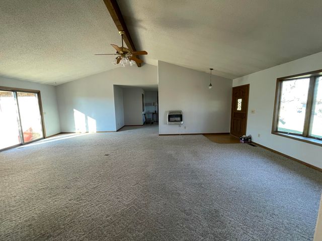 607 Kottmeier Street, Ava, MO 65608