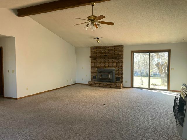 607 Kottmeier Street, Ava, MO 65608