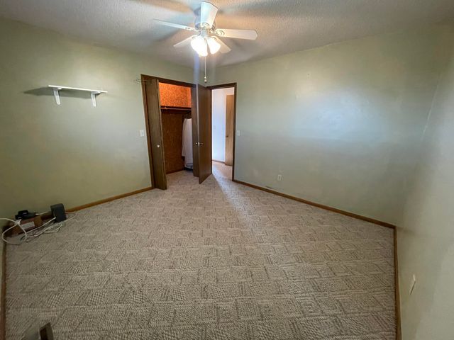 607 Kottmeier Street, Ava, MO 65608