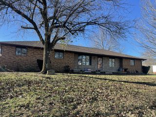 607 Kottmeier Street, Ava, MO 65608