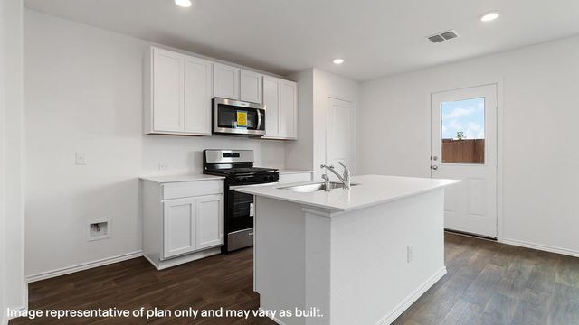 136 Wyatt WAY, Jarrell, TX 76537