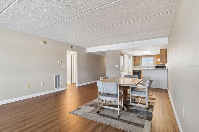 12300 PARK BOULEVARD 221, Seminole, FL 33772