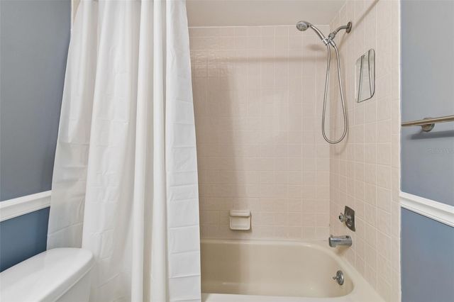 12300 PARK BOULEVARD 221, Seminole, FL 33772