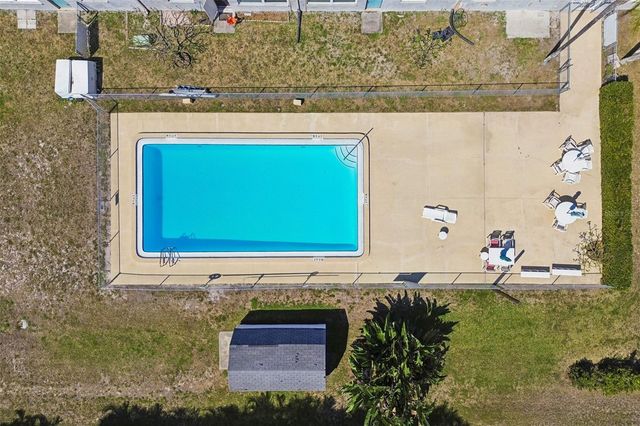 12300 PARK BOULEVARD 221, Seminole, FL 33772