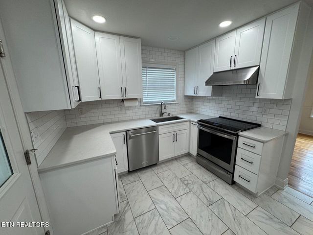 150 SE Home Place Court, Cleveland, TN 37323