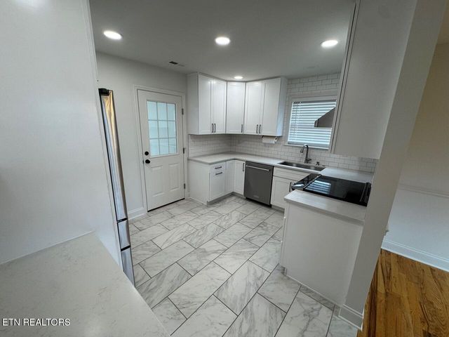 150 SE Home Place Court, Cleveland, TN 37323