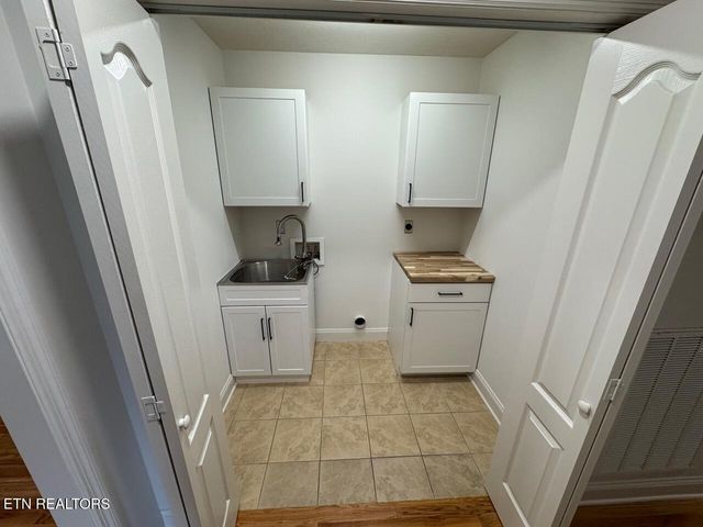 150 SE Home Place Court, Cleveland, TN 37323