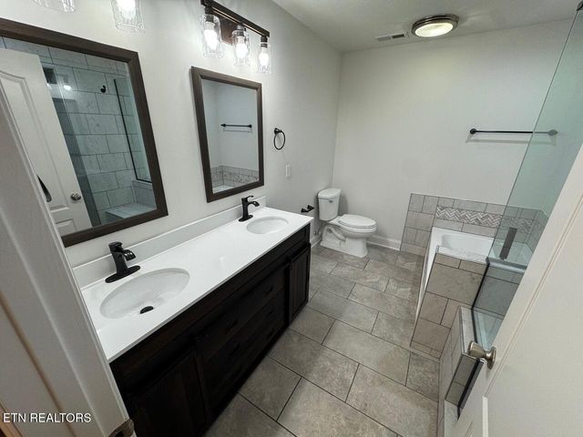 150 SE Home Place Court, Cleveland, TN 37323