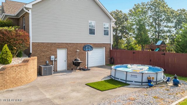 150 SE Home Place Court, Cleveland, TN 37323