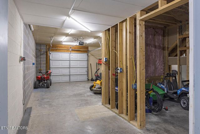 150 SE Home Place Court, Cleveland, TN 37323