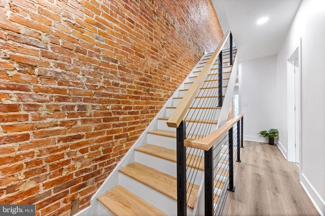 833 EDMONDSON AVE, Baltimore, MD 21201