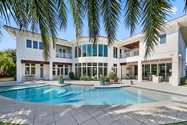 3700 NE 24th Avenue, Lighthouse Point, FL 33064