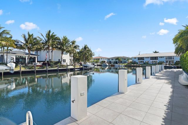 3700 NE 24th Avenue, Lighthouse Point, FL 33064