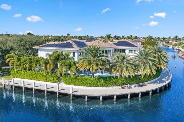 3700 NE 24th Avenue, Lighthouse Point, FL 33064