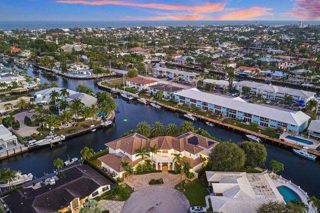 3700 NE 24th Avenue, Lighthouse Point, FL 33064