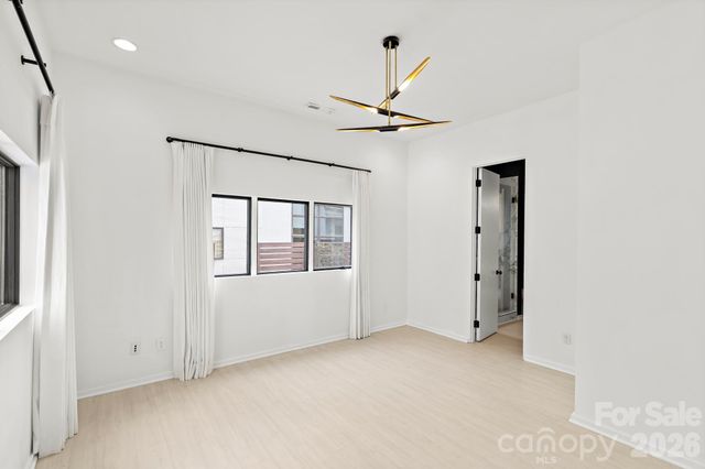 4547 Craig Avenue, Charlotte, NC 28211