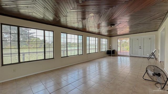 1230 Moon Lake N Street, Progreso Lakes, TX 78596