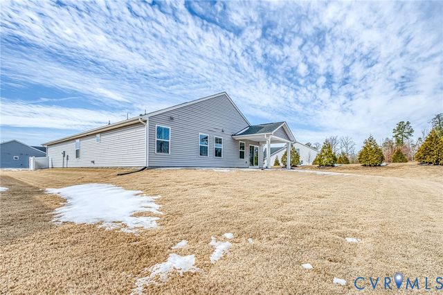 7410 E Danube Loop, New Kent, VA 23124