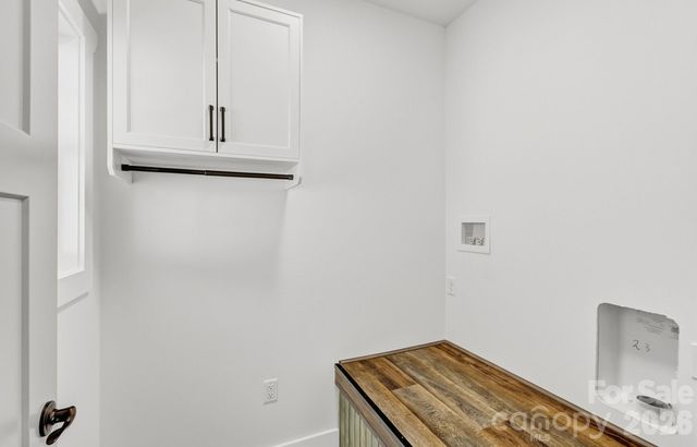 73 Rocking Porch Road, Asheville, NC 28805