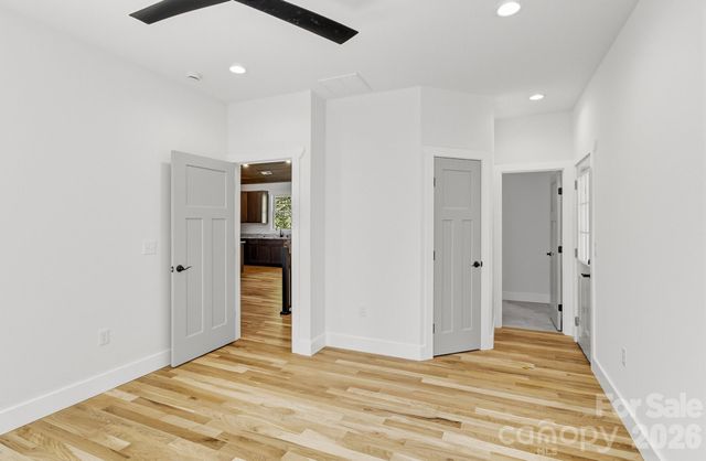 73 Rocking Porch Road, Asheville, NC 28805