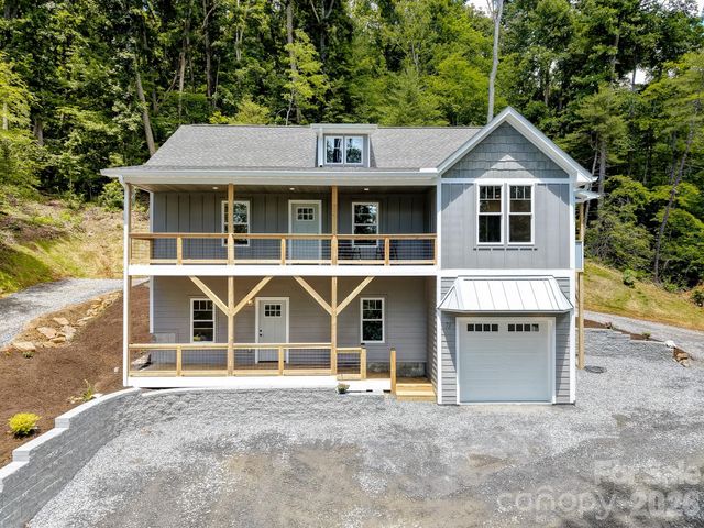 73 Rocking Porch Road, Asheville, NC 28805