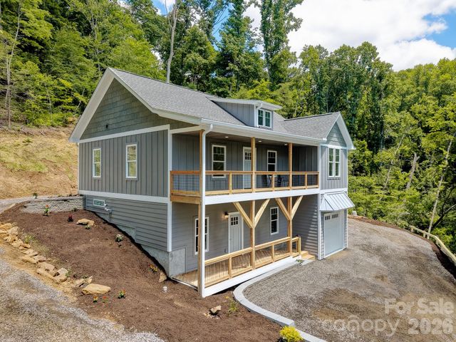 73 Rocking Porch Road, Asheville, NC 28805