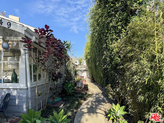 1249 23rd Street A, Santa Monica, CA 90404