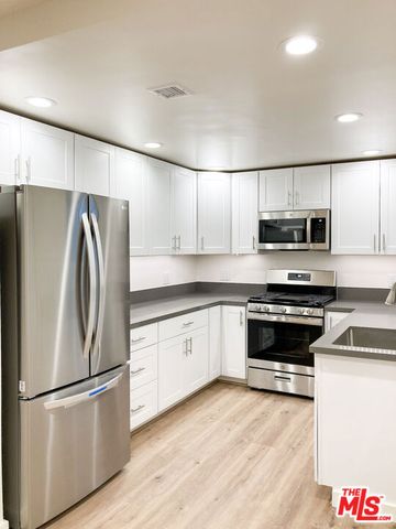 1249 23rd Street A, Santa Monica, CA 90404